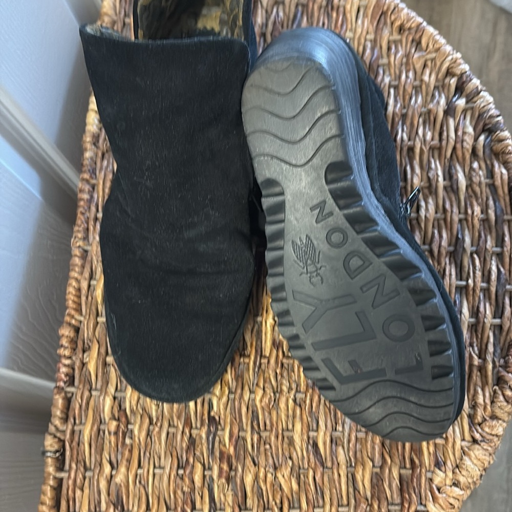 London Fly Zip Booties - Picture 3 of 4